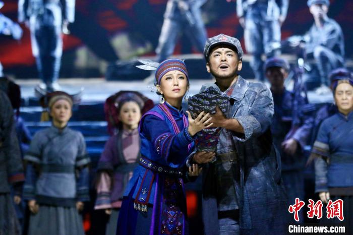 图为史诗级原创歌剧《血色湘江》B组演出剧照。广西壮族自治区党委宣传部
